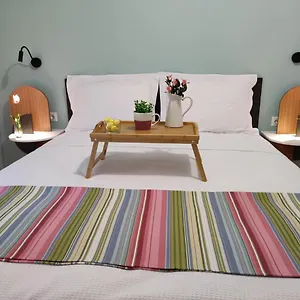 Estia Apartment, Cozy, Spacious, Sunny, 2 Rooms-5 Beds Θεσσαλονίκη